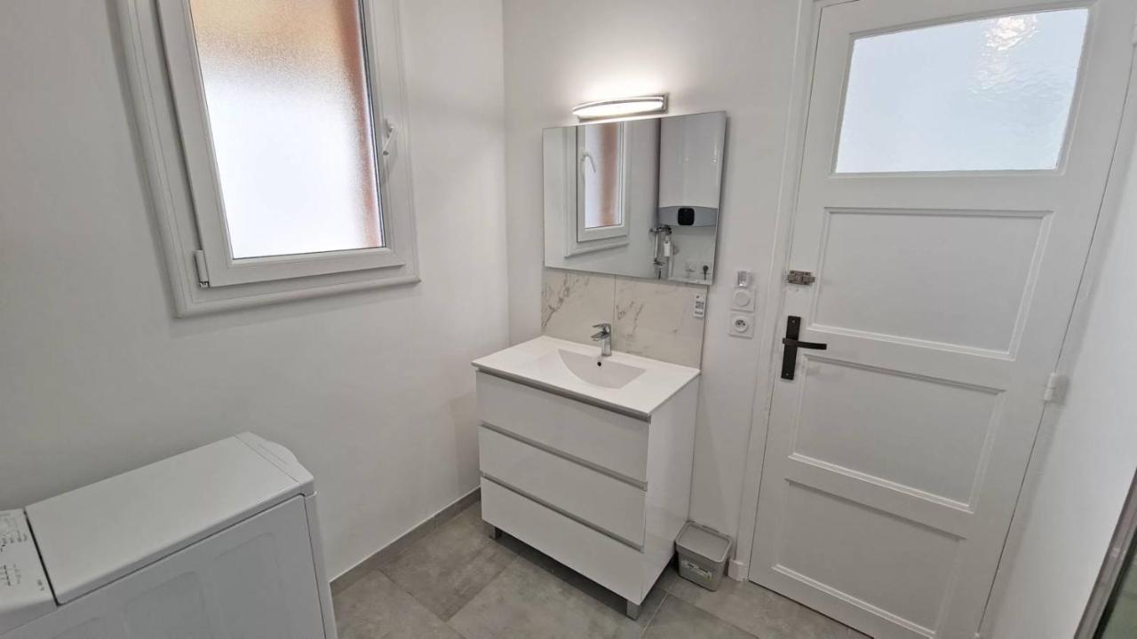 Maxbnb - T2 Balcon 50M2 - Climatise - Ouest - Toulon Exterior photo