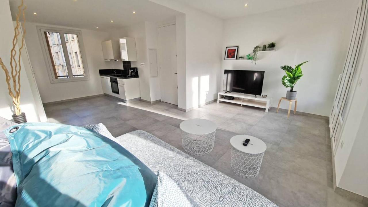 Maxbnb - T2 Balcon 50M2 - Climatise - Ouest - Toulon Exterior photo